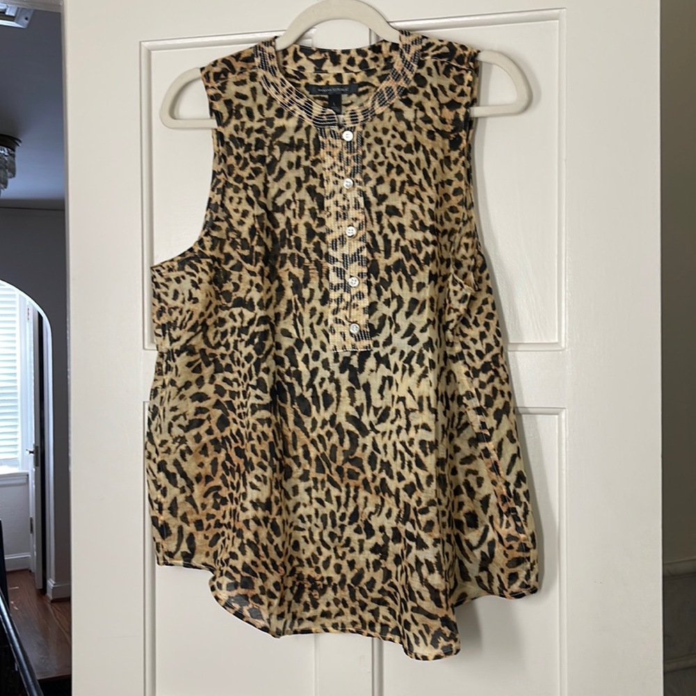 Banana Republic Ramie Sleeveless Top in Leopard
